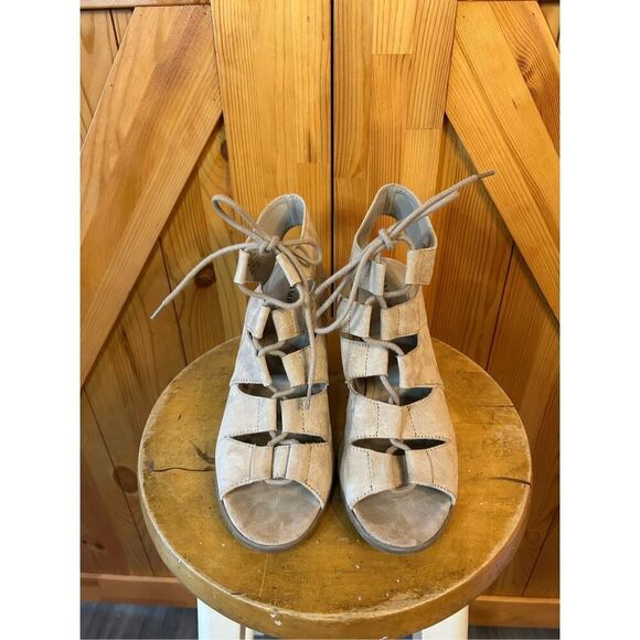 Rampage Women's Size 9.5 Emmie Strappy Heel Sandals Tan - Picture 2 of 10